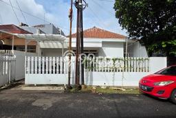 Dijual Rumah Mewah Elegan Dengan View Cantik di Sunrise Garden, Jakarta Barat Dijual Rumah Mewah Elegan Dengan View Cantik di Sunrise Garden, Jakarta Barat