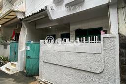 For Sale Hunian Rumah Terawat 3 Kamar di Tanjung Duren Utara, Jakarta Barat For Sale Hunian Rumah Terawat 3 Kamar di Tanjung Duren Utara, Jakarta Barat