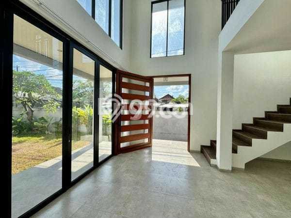 Jual Rumah Mewah Elegan Dengan View Eksklusif di Sanur, Denpasar Jual Rumah Mewah Elegan Dengan View Eksklusif di Sanur, Denpasar