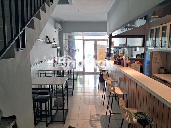 AREA PREMIUM! Ruko di , Luas 180m2m², Lokasi Premium AREA PREMIUM! Ruko di , Luas 180m2m², Lokasi Premium
