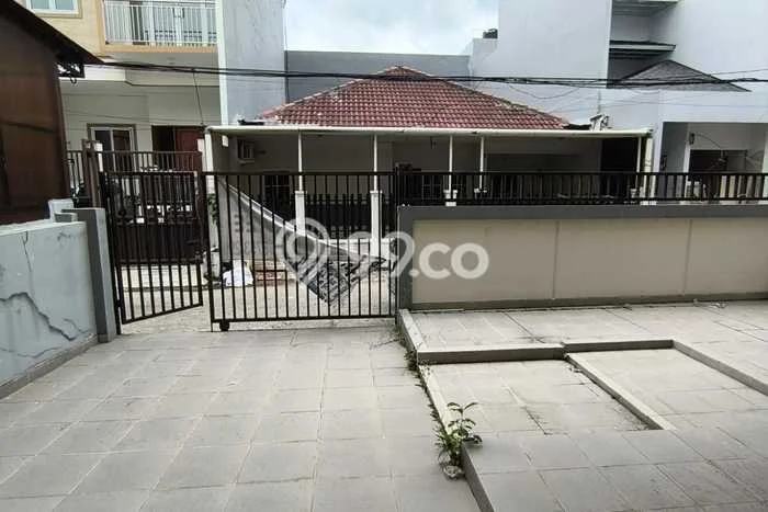 For Sale! Luxury House LT 132m2 Desain Elegan di Sunter For Sale! Luxury House LT 132m2 Desain Elegan di Sunter