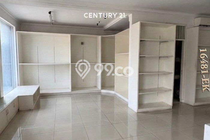 Ruko Dijual di Prime Area Tangerang Selatan Luas 400m2 Ruko Dijual di Prime Area Tangerang Selatan Luas 400m2