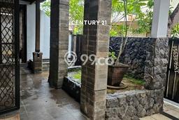Disewakan Rumah Harga Terjangkau di Sektor 5 - Bintaro Tangerang Selatan Punya 4 Kamar Tidur Disewakan Rumah Harga Terjangkau di Sektor 5 - Bintaro Tangerang Selatan Punya 4 Kamar Tidur