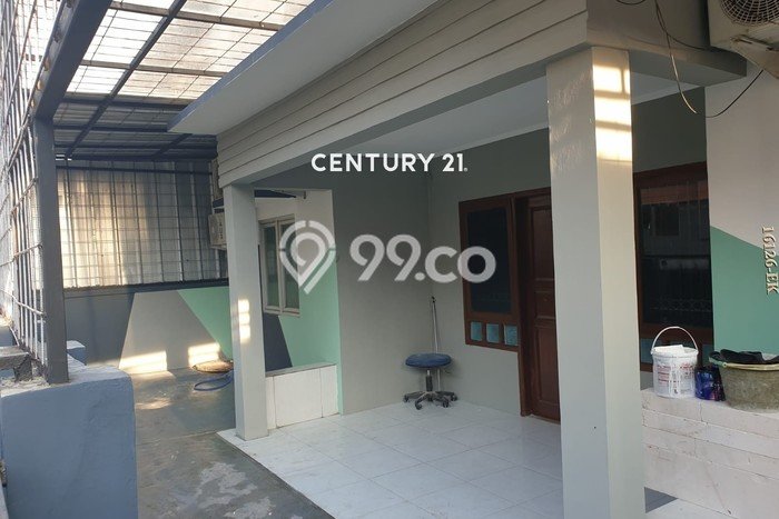 Hunian Mewah LB 300m2 Siap Pakai Desain Elegan di Bintaro, Tangerang Selatan Hunian Mewah LB 300m2 Siap Pakai Desain Elegan di Bintaro, Tangerang Selatan