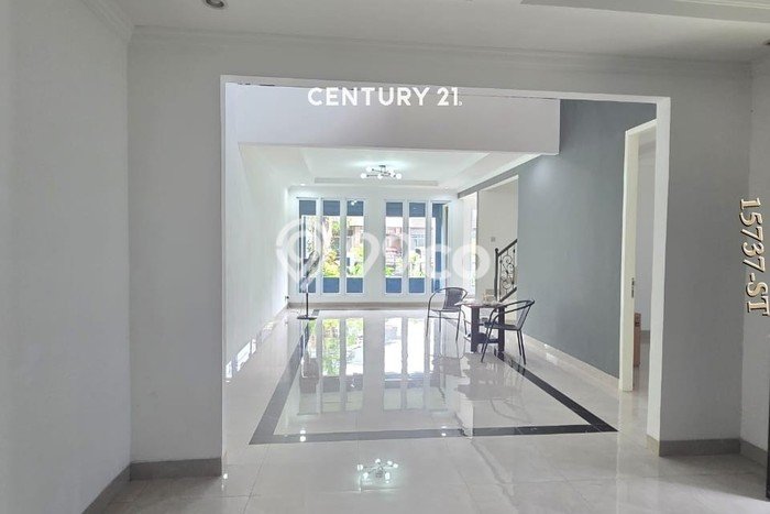 Sewa Rumah Harga Terjangkau di Sektor 9-Bintaro Tangerang Selatan dengan 6 Kamar Tidur Sewa Rumah Harga Terjangkau di Sektor 9-Bintaro Tangerang Selatan dengan 6 Kamar Tidur
