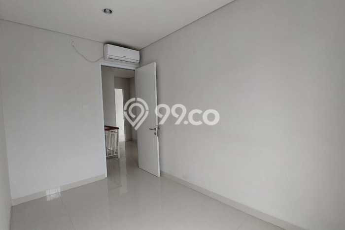 Jual Rumah Mewah Elegan Dengan View Cantik di Gading Serpong, Tangerang Jual Rumah Mewah Elegan Dengan View Cantik di Gading Serpong, Tangerang