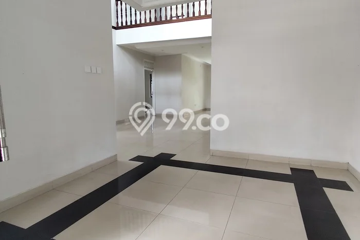 Disewakan Rumah Harga Terjangkau di BSD Giri Loka Tangerang dengan 5 KT Disewakan Rumah Harga Terjangkau di BSD Giri Loka Tangerang dengan 5 KT