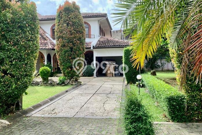 Dijual Rumah Mewah Exclusive di Sawangan, Depok Dijual Rumah Mewah Exclusive di Sawangan, Depok