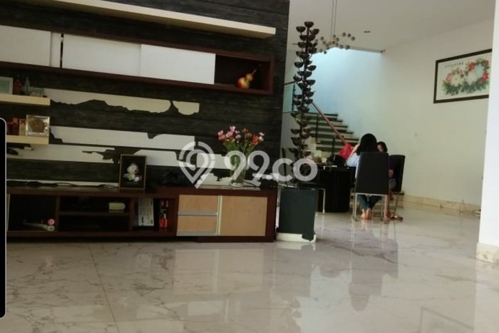 Rumah Luxury Modern Tanpa Renovasi di BSD Bukit Golf Tangerang Rumah Luxury Modern Tanpa Renovasi di BSD Bukit Golf Tangerang