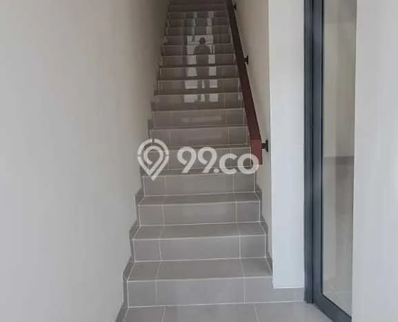 Unit Komersial Disewakan di Tangerang Area Strategis Harga Kompetitif Unit Komersial Disewakan di Tangerang Area Strategis Harga Kompetitif