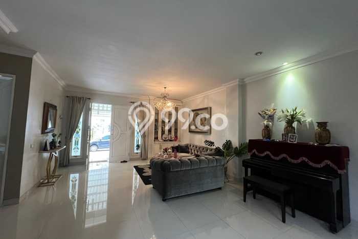 Hunian Elit LB 190m2 Siap Pakai Desain Elegan di BSD Victoria Park Lane, Tangerang Hunian Elit LB 190m2 Siap Pakai Desain Elegan di BSD Victoria Park Lane, Tangerang