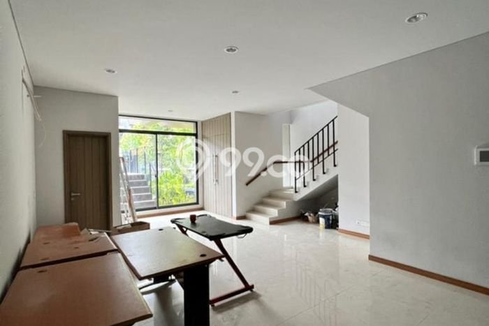 Jual Rumah Luas Megah Dengan View Eksklusif di BSD Green Wich, Tangerang Jual Rumah Luas Megah Dengan View Eksklusif di BSD Green Wich, Tangerang