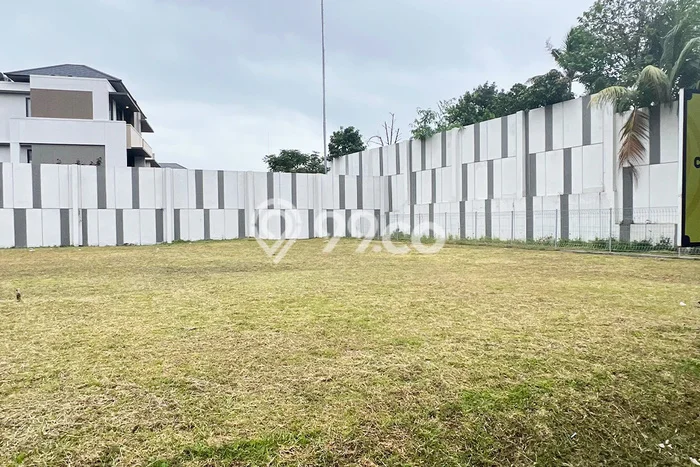 Lahan Kosong Disewakan di BSD, Tangerang Selatan, Luas 675m2 Lahan Kosong Disewakan di BSD, Tangerang Selatan, Luas 675m2