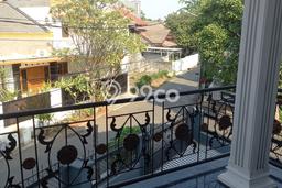Rumah Elit Modern Siap Huni di Pondok Kelapa Jakarta Timur Rumah Elit Modern Siap Huni di Pondok Kelapa Jakarta Timur