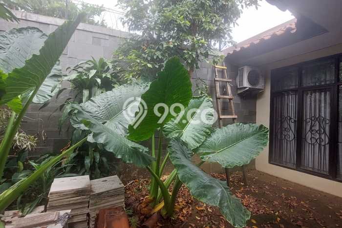 Dijual Rumah Premium dengan Fasilitas Sekitar Komplit di Ciracas, Jakarta Timur Dijual Rumah Premium dengan Fasilitas Sekitar Komplit di Ciracas, Jakarta Timur