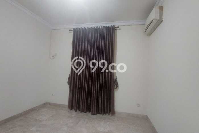 Dijual Rumah Premium dengan Fasilitas Sekitar Komplit di Ciracas, Jakarta Timur Dijual Rumah Premium dengan Fasilitas Sekitar Komplit di Ciracas, Jakarta Timur
