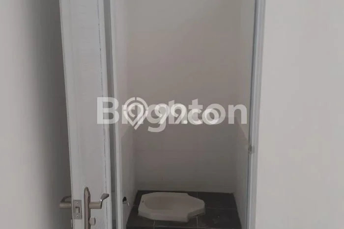 For Rent Ruko Kawasan Strategis di Denpasar Barat, Luas 36m², Siap Usaha For Rent Ruko Kawasan Strategis di Denpasar Barat, Luas 36m², Siap Usaha