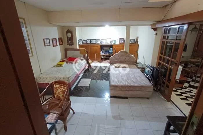 Dijual Rumah Mewah Elegan Dengan View Eksklusif di Kembangan Selatan, Jakarta Barat Dijual Rumah Mewah Elegan Dengan View Eksklusif di Kembangan Selatan, Jakarta Barat