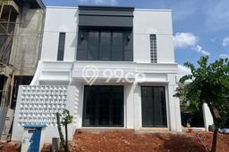 Rumah Nyaman 4 KT LB 180m2 Kondisi Bagus di BSD City Rumah Nyaman 4 KT LB 180m2 Kondisi Bagus di BSD City