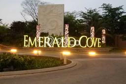 Jual Rumah Mewah Megah Dengan View Eksklusif di Gading Serpong, Tangerang Jual Rumah Mewah Megah Dengan View Eksklusif di Gading Serpong, Tangerang