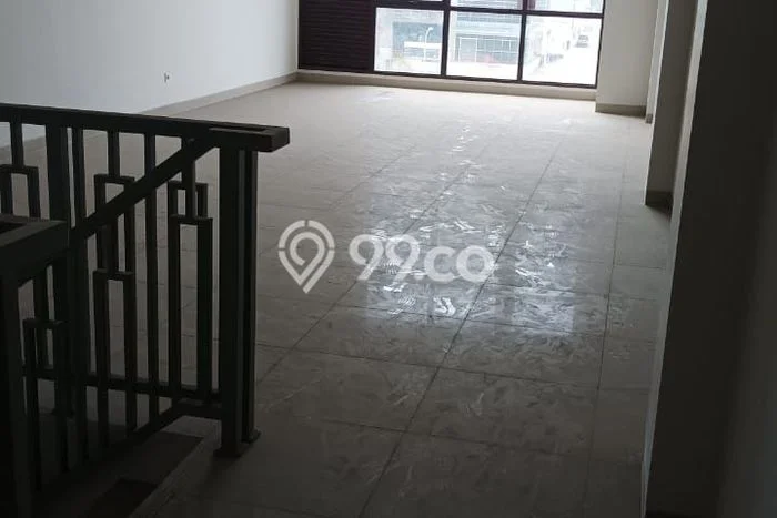 Ruko Paling Dicari LB 300m2 Dijual di Cibitung Ruko Paling Dicari LB 300m2 Dijual di Cibitung