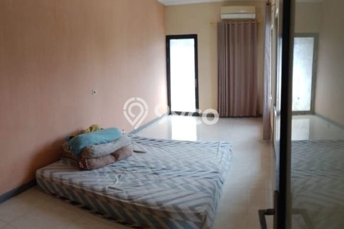 Rumah Strategis Modern Lb 140m2 di Tambun Selatan, Bekasi Rumah Strategis Modern Lb 140m2 di Tambun Selatan, Bekasi