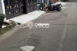 For Sale Rumah 4 Kamar Lokasi Ideal Nyaman dan Strategis di Cakung For Sale Rumah 4 Kamar Lokasi Ideal Nyaman dan Strategis di Cakung