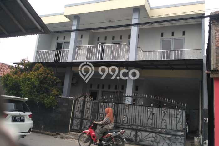 Rumah Strategis Modern Lb 200m2 di Bekasi Utara, Bekasi Rumah Strategis Modern Lb 200m2 di Bekasi Utara, Bekasi