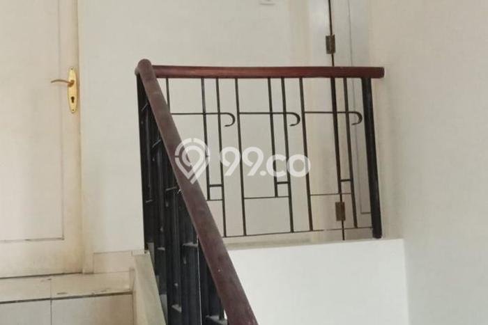 Rumah Minimalis 4 Kamar LT 200m2 di Cibubur Rumah Minimalis 4 Kamar LT 200m2 di Cibubur
