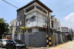 Dijual Hunian Mewah dengan Fasilitas Sekitar Komplit di Kelapa Gading, Jakarta Utara Dijual Hunian Mewah dengan Fasilitas Sekitar Komplit di Kelapa Gading, Jakarta Utara