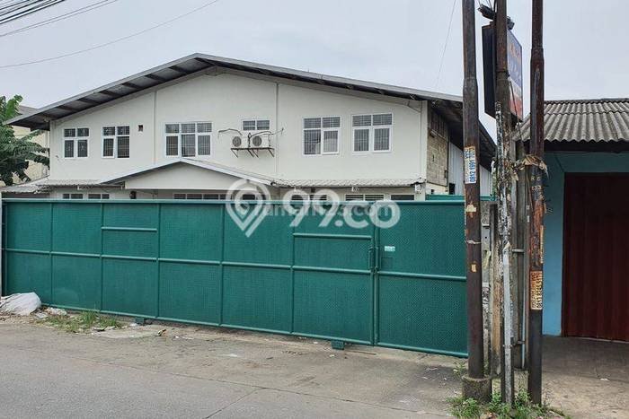PRIME LOCATION! Gudang Kawasan Narogong, Luas 828m², Kawasan Komersial, Lokasi Premium PRIME LOCATION! Gudang Kawasan Narogong, Luas 828m², Kawasan Komersial, Lokasi Premium