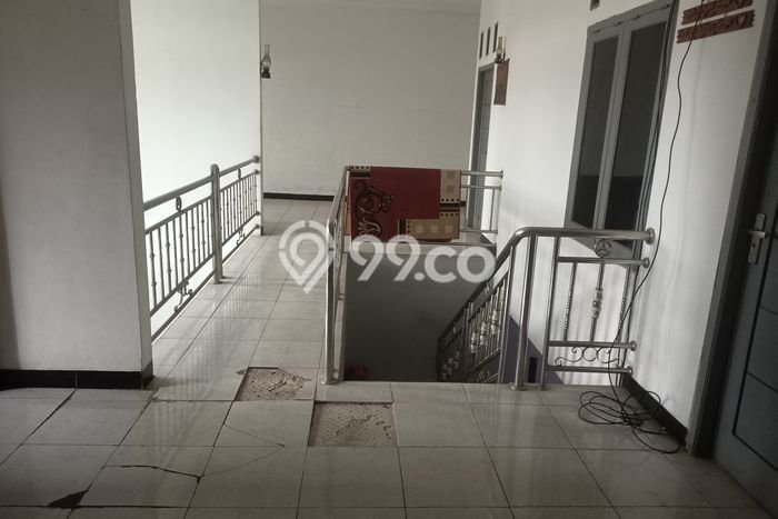 Rumah Strategis Modern Lb 200m2 di Bekasi Utara, Bekasi Rumah Strategis Modern Lb 200m2 di Bekasi Utara, Bekasi