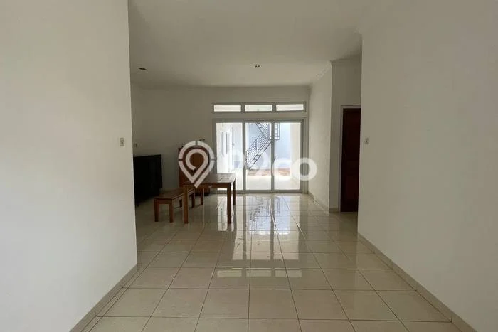 Jual Rumah Eksklusif 4 KT di Jatiwarna, Bekasi Jual Rumah Eksklusif 4 KT di Jatiwarna, Bekasi