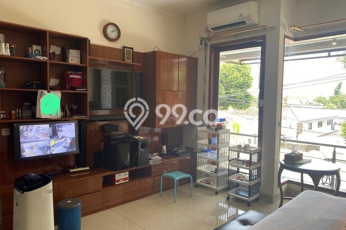 Dijual Hunian Mewah dengan Fasilitas Sekitar Lengkap di Kebon Jeruk, Jakarta Barat Dijual Hunian Mewah dengan Fasilitas Sekitar Lengkap di Kebon Jeruk, Jakarta Barat