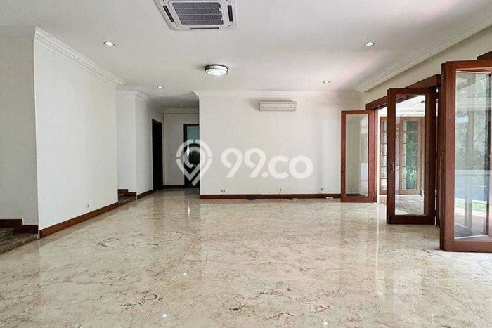 Rumah kawasan Kebayoran Baru, Siap Huni, LT 735m2m² Rumah kawasan Kebayoran Baru, Siap Huni, LT 735m2m²