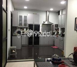 Rumah Clean And Neat Look di Boulevard Permata Buana Rumah Clean And Neat Look di Boulevard Permata Buana