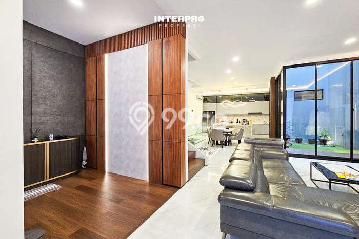 Jual Rumah Luas Elegan Dengan View Cantik di Permata Buana, Jakarta Barat Jual Rumah Luas Elegan Dengan View Cantik di Permata Buana, Jakarta Barat