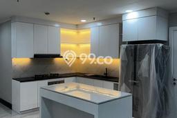 FOR SALE Hunian Apartemen Luxury di Kebon Jeruk dengan 4 Kamar Tidur & Luas 151m2 FOR SALE Hunian Apartemen Luxury di Kebon Jeruk dengan 4 Kamar Tidur & Luas 151m2