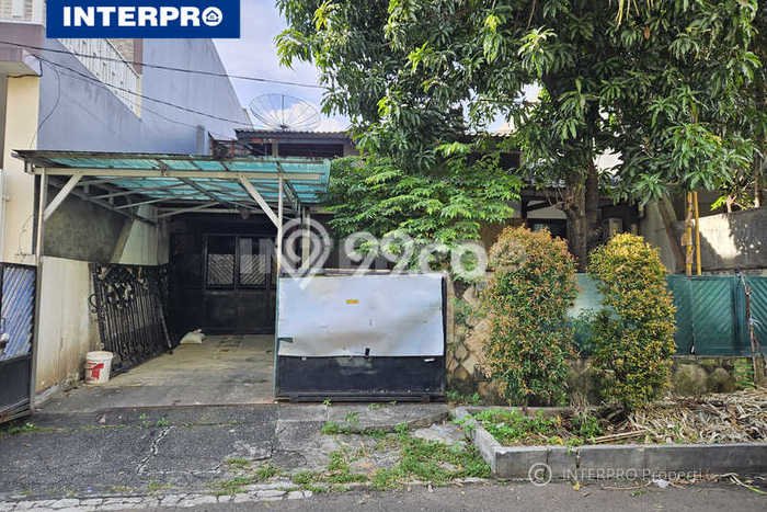 Ready to Use! Luxury House LT 200m2 Desain Elegan di Puri Indah Ready to Use! Luxury House LT 200m2 Desain Elegan di Puri Indah