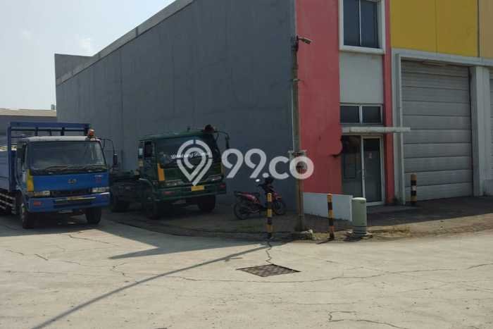 Gudang Disewakan Lokasi Cakung Jakarta Timur Harga Spesial! Gudang Disewakan Lokasi Cakung Jakarta Timur Harga Spesial!