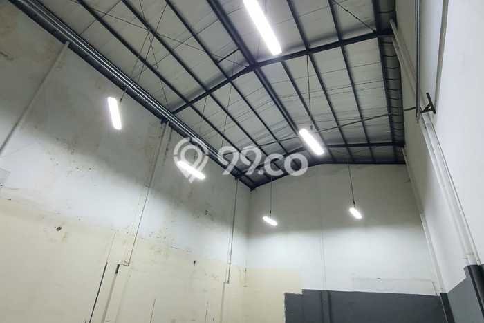 Gudang Disewakan Lokasi Cakung Jakarta Timur Harga Spesial! Gudang Disewakan Lokasi Cakung Jakarta Timur Harga Spesial!