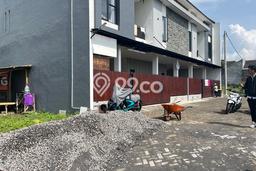 Rumah Modern 17 KT LT 75m2 di Merjosari Rumah Modern 17 KT LT 75m2 di Merjosari