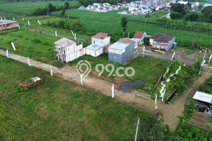 Jarang Ada! Tanah di Pakis Punya Luas 66m2 SHM Jarang Ada! Tanah di Pakis Punya Luas 66m2 SHM