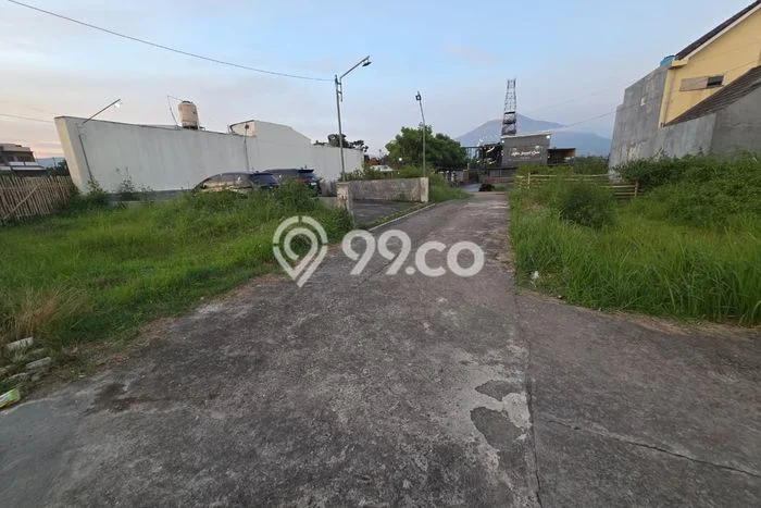 For Sale Rumah 10 Kamar Lokasi Strategis Nyaman dan Strategis di Dau For Sale Rumah 10 Kamar Lokasi Strategis Nyaman dan Strategis di Dau