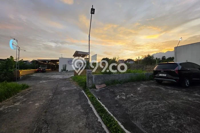 Rumah Modern Cantik 10 KT Bisa Langsung Pindah di Dau Rumah Modern Cantik 10 KT Bisa Langsung Pindah di Dau