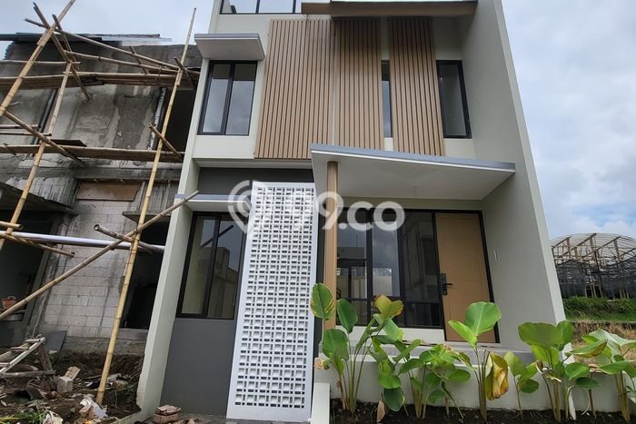 Rumah Minimalis 3 KT LT 70m2 di Batu Rumah Minimalis 3 KT LT 70m2 di Batu