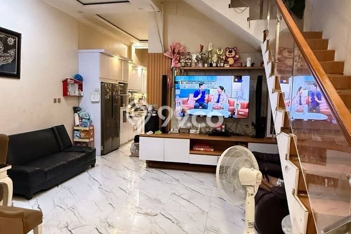 For Sale Hunian Rumah Terawat 4 Kamar di Pisangan Lama, Jakarta Timur For Sale Hunian Rumah Terawat 4 Kamar di Pisangan Lama, Jakarta Timur