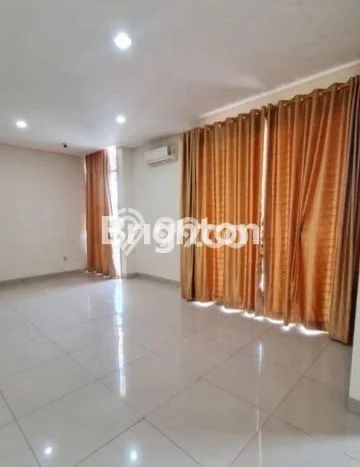 Rumah Elit Modern Siap Huni di Pantai Indah Kapuk Jakarta Utara Rumah Elit Modern Siap Huni di Pantai Indah Kapuk Jakarta Utara