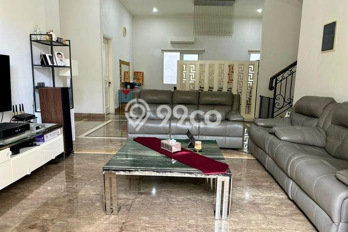 Rumah Luxury Modern Siap Huni di Pantai Indah Kapuk Jakarta Utara Rumah Luxury Modern Siap Huni di Pantai Indah Kapuk Jakarta Utara