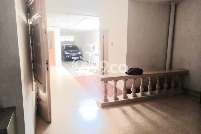 Rumah di Surabaya Kota, 1 KM, Lingkungan Potensial Rumah di Surabaya Kota, 1 KM, Lingkungan Potensial